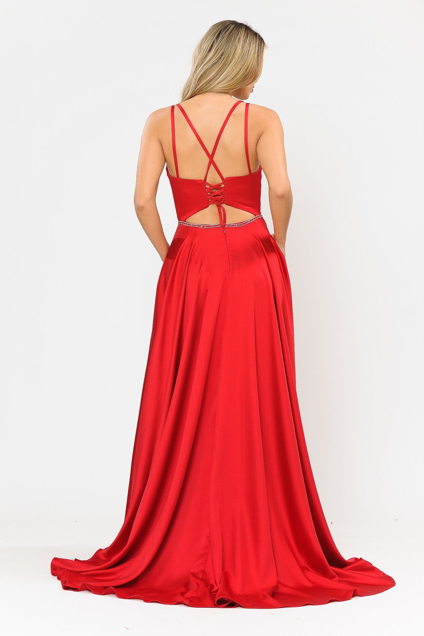 Vestido largo de satén con corte en A y espalda de corsé de Poly USA 8652