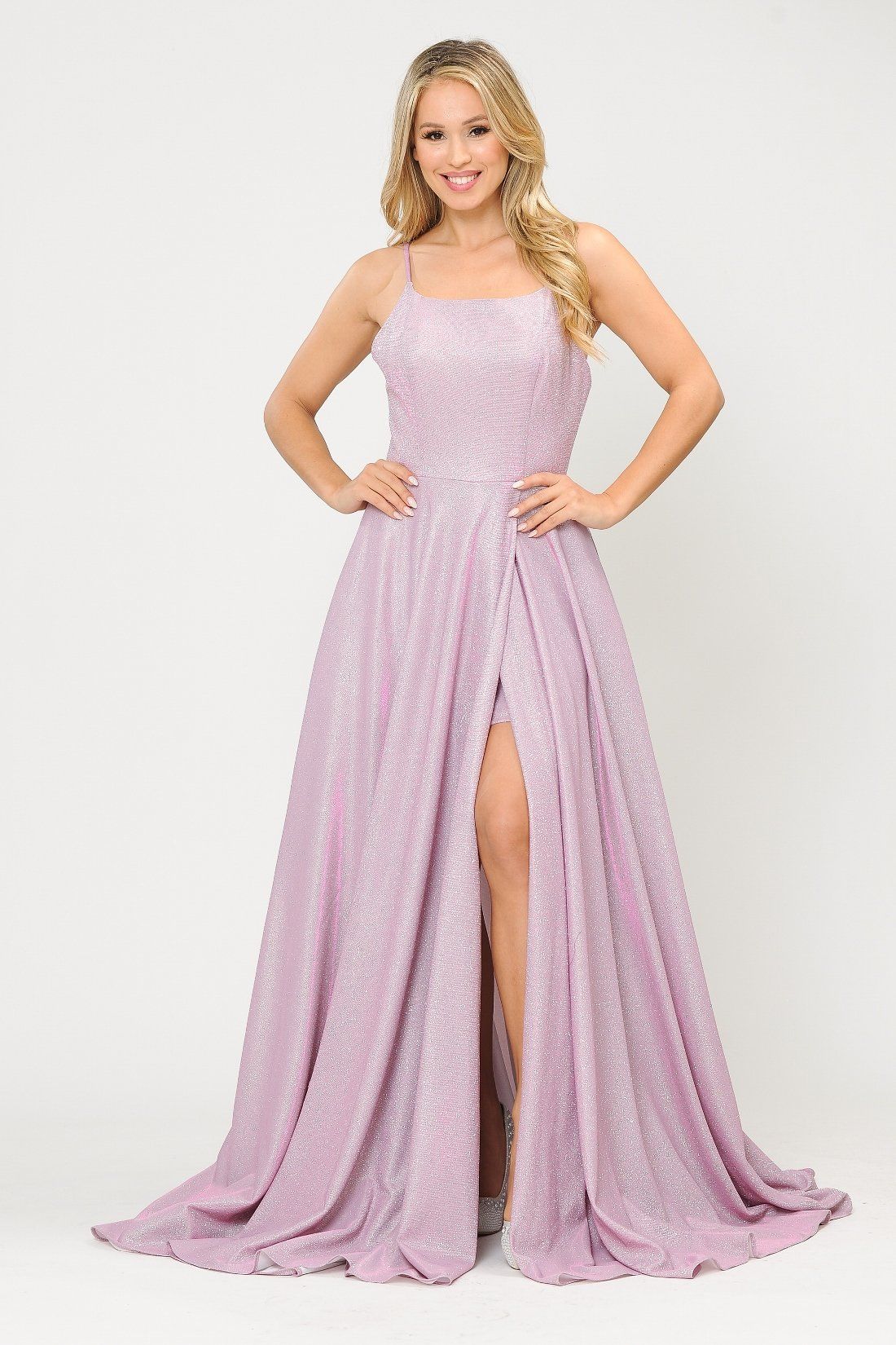 Vestido largo con brillo metálico y falda corta de Poly USA 8700