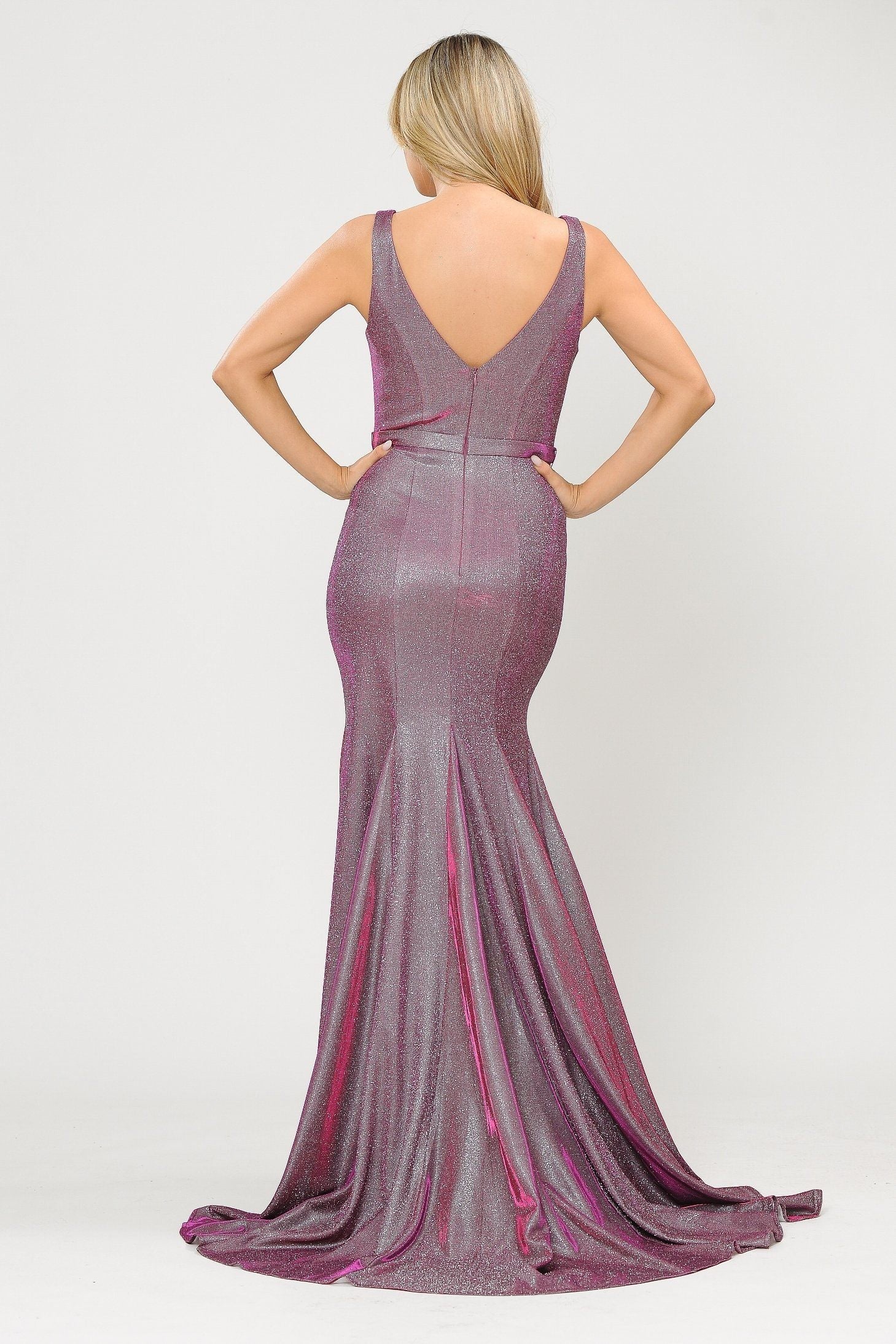 Vestido largo de sirena con brillo metálico de Poly USA 8704