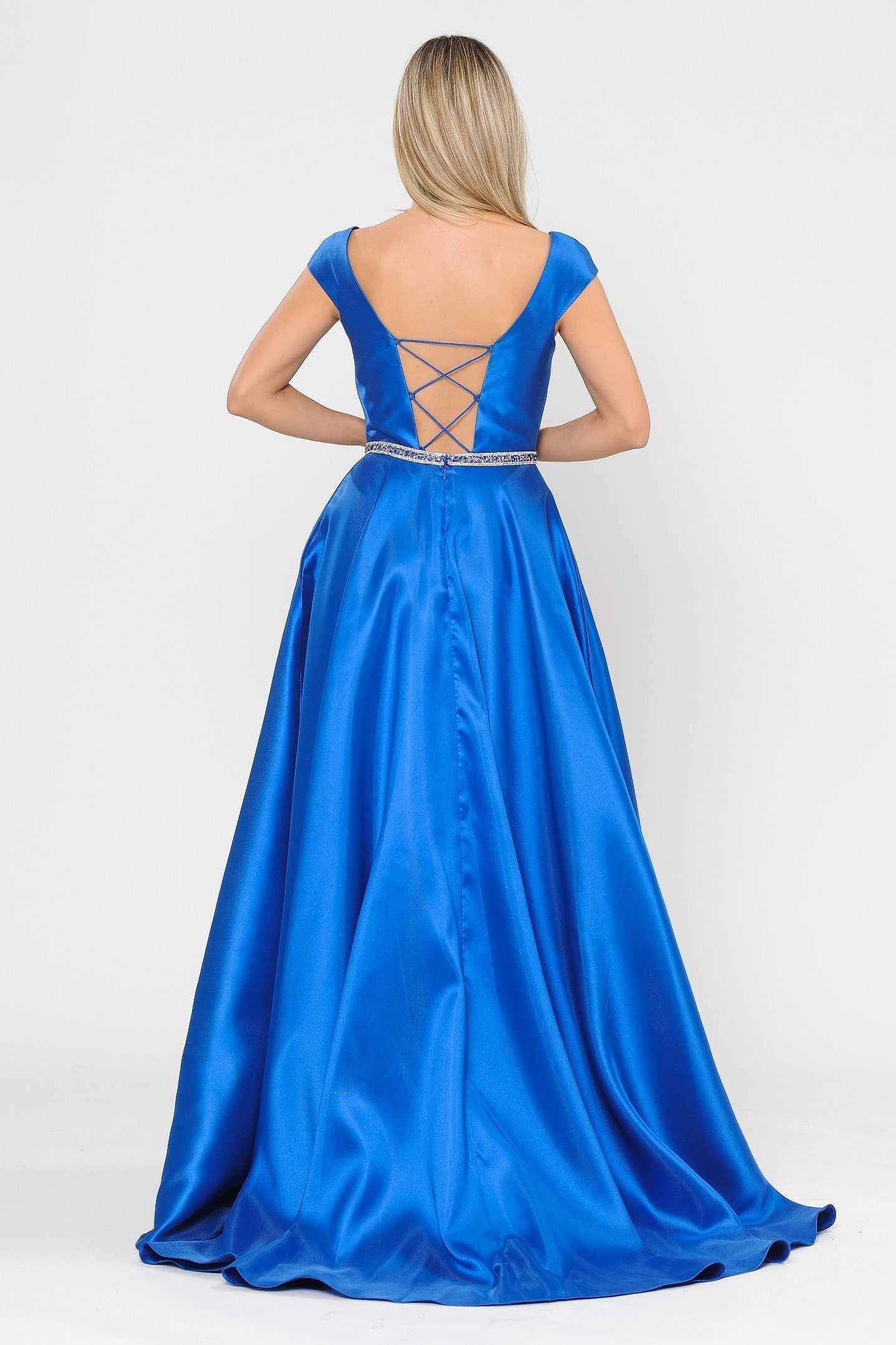 Vestido largo de mikado con mangas cortas y espalda de corsé de Poly USA 8702