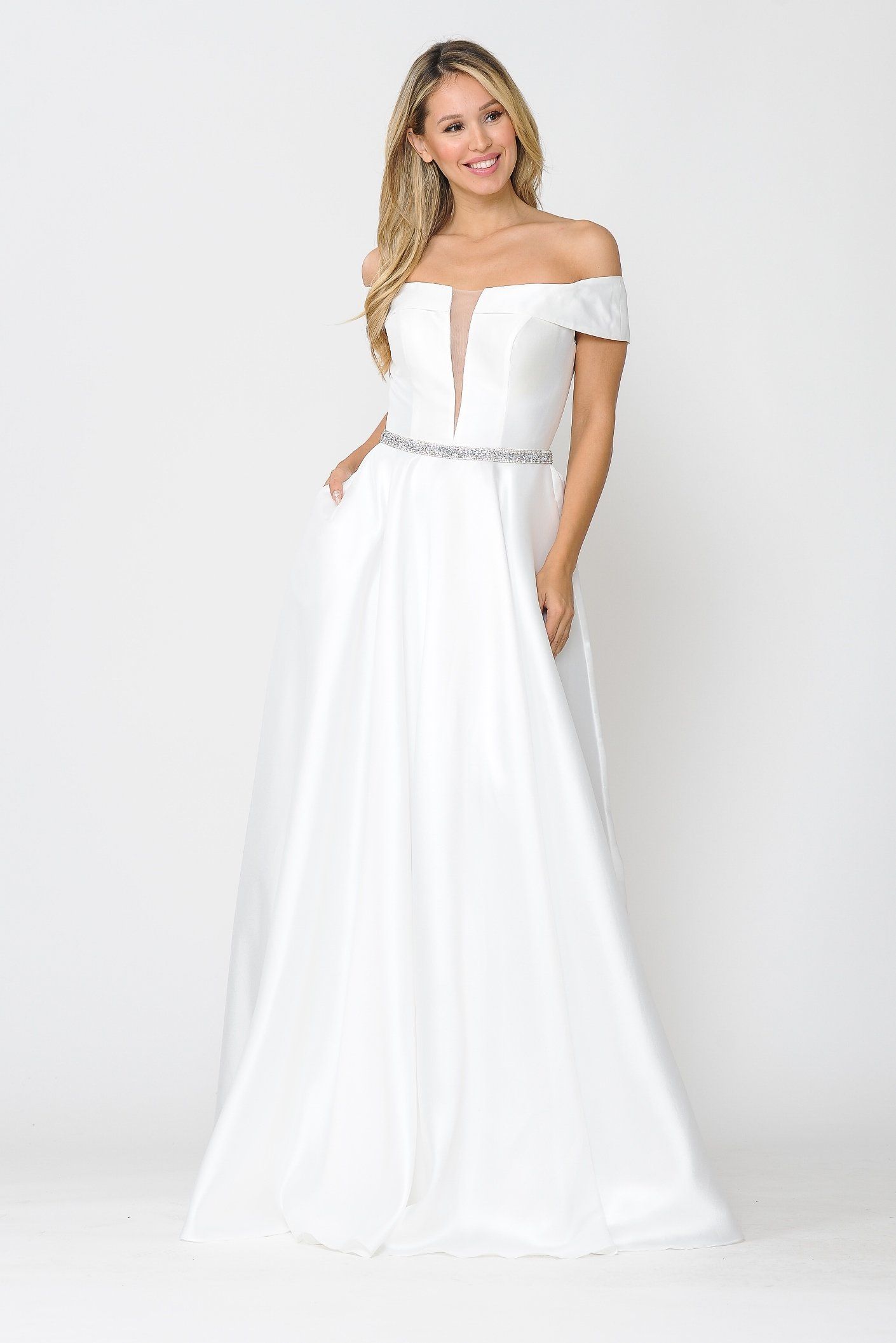Vestido largo con escote en V y hombros descubiertos de Poly USA 8680
