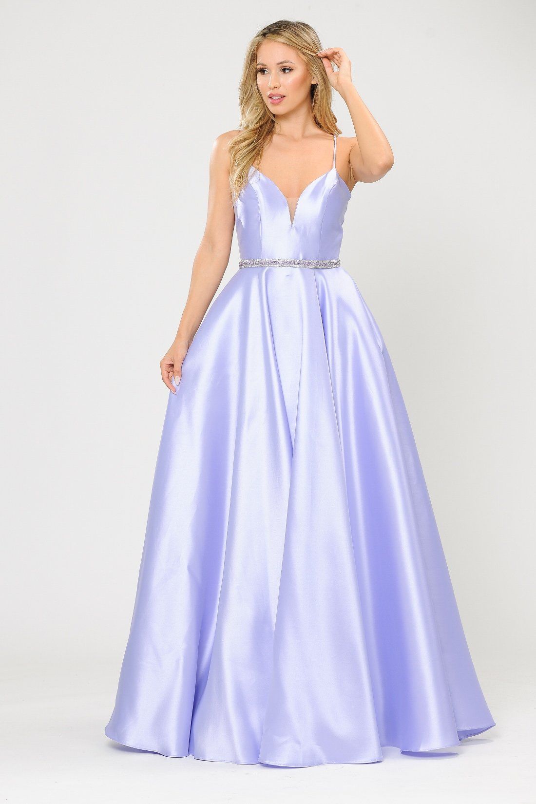 Vestido largo de mikado con escote corazón y espalda de corsé de Poly USA 8688