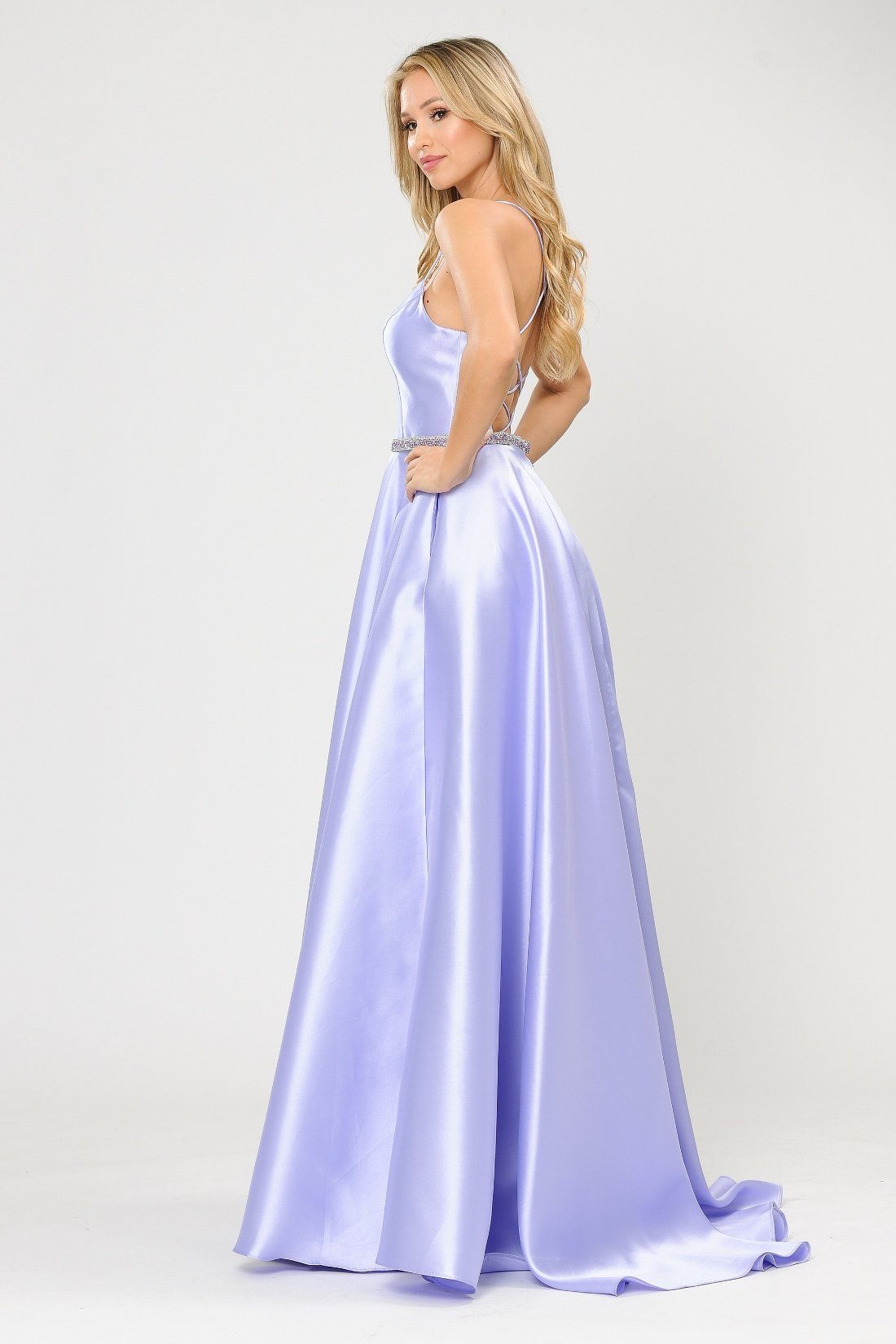 Vestido largo de mikado con escote corazón y espalda de corsé de Poly USA 8688