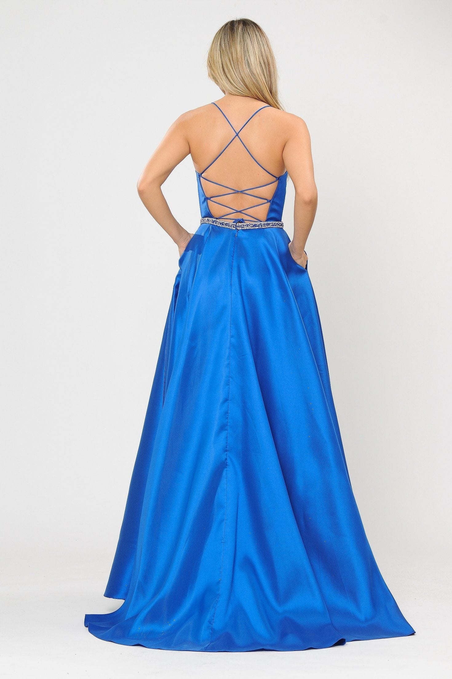 Vestido largo de mikado con escote corazón y espalda de corsé de Poly USA 8688