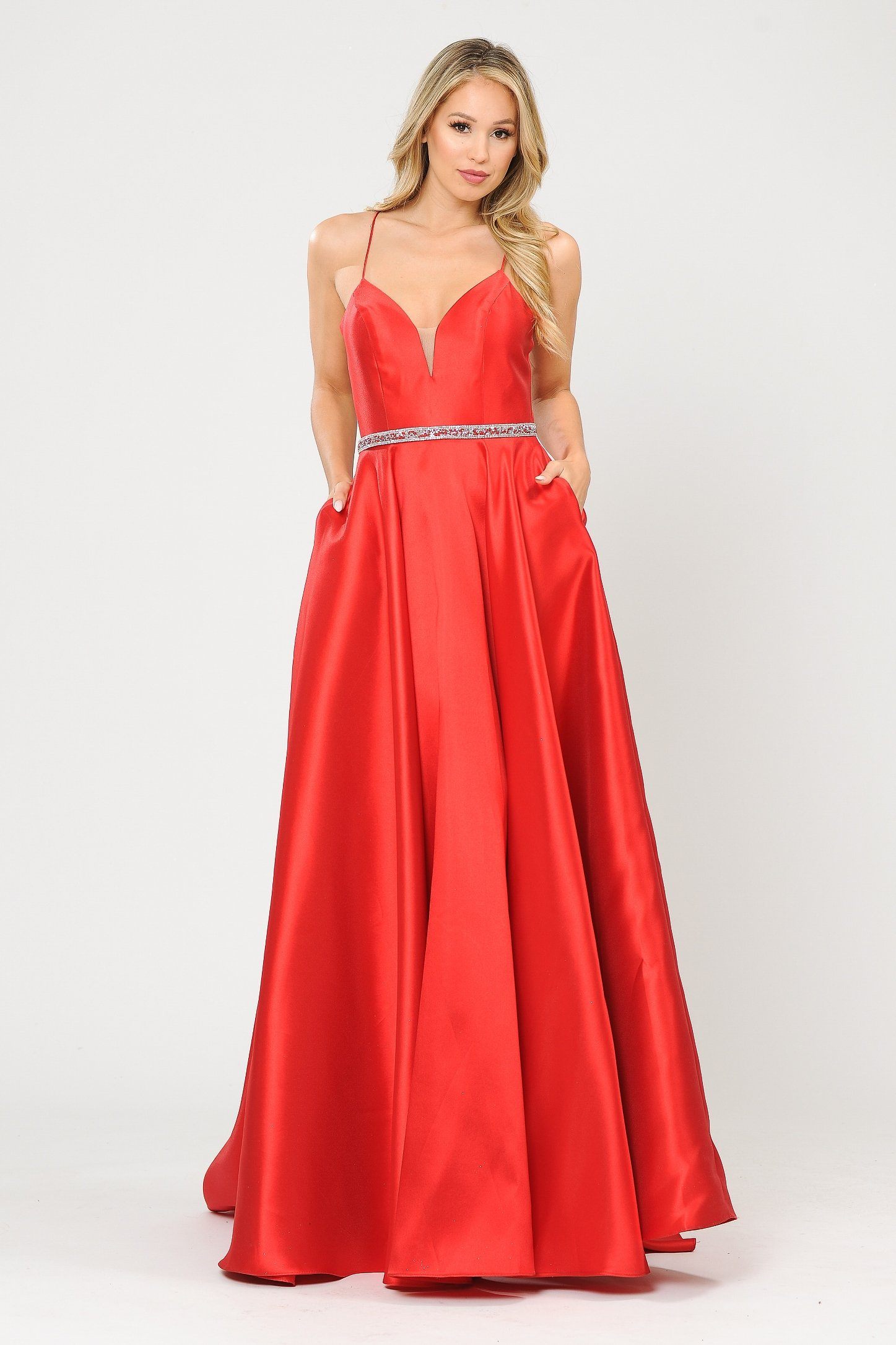 Vestido largo de mikado con escote corazón y espalda de corsé de Poly USA 8688
