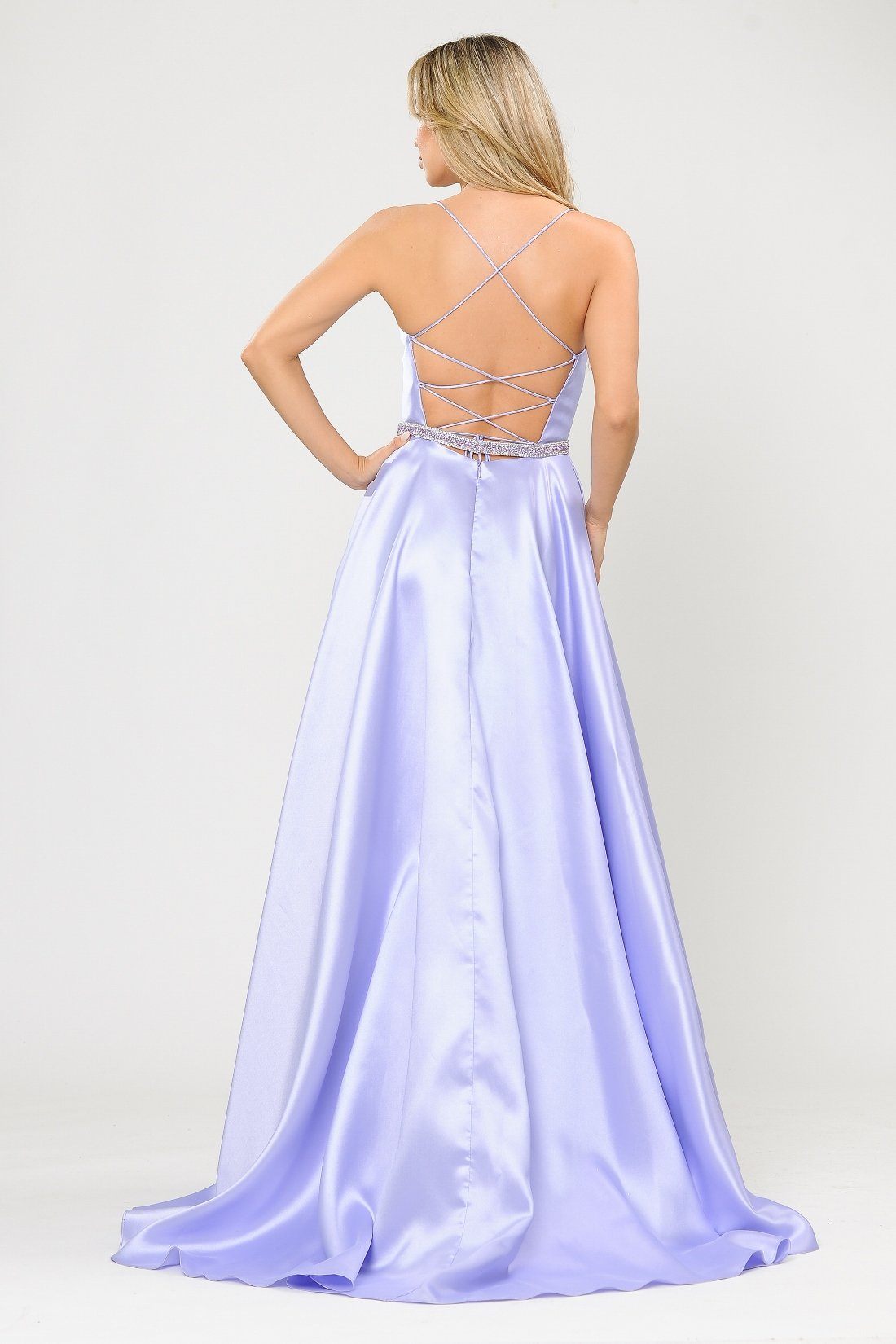 Vestido largo de mikado con escote corazón y espalda de corsé de Poly USA 8688