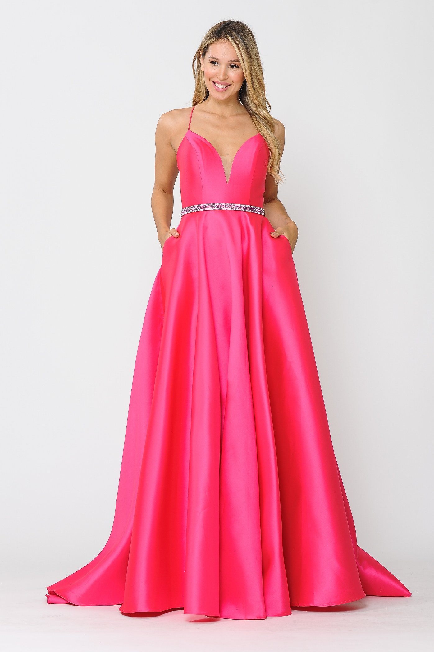 Vestido largo de mikado con escote corazón y espalda de corsé de Poly USA 8688
