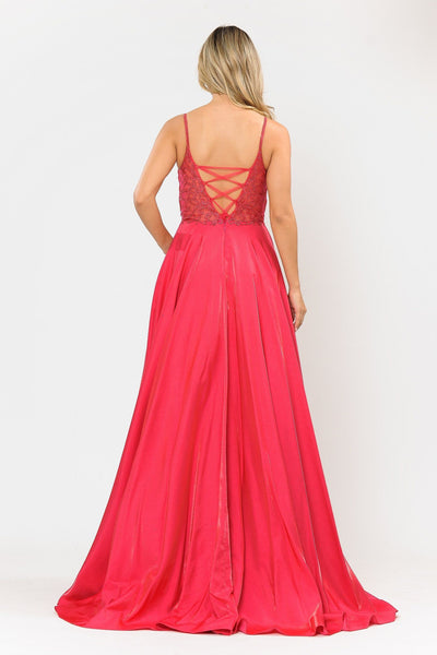 Vestido largo con escote en V y corpiño bordado de Poly USA 8576