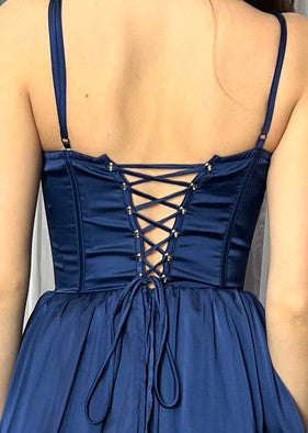 Velvi Dress