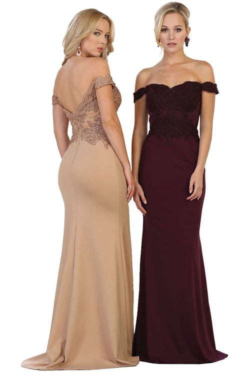 Elegant Form Fitting Evening Dress