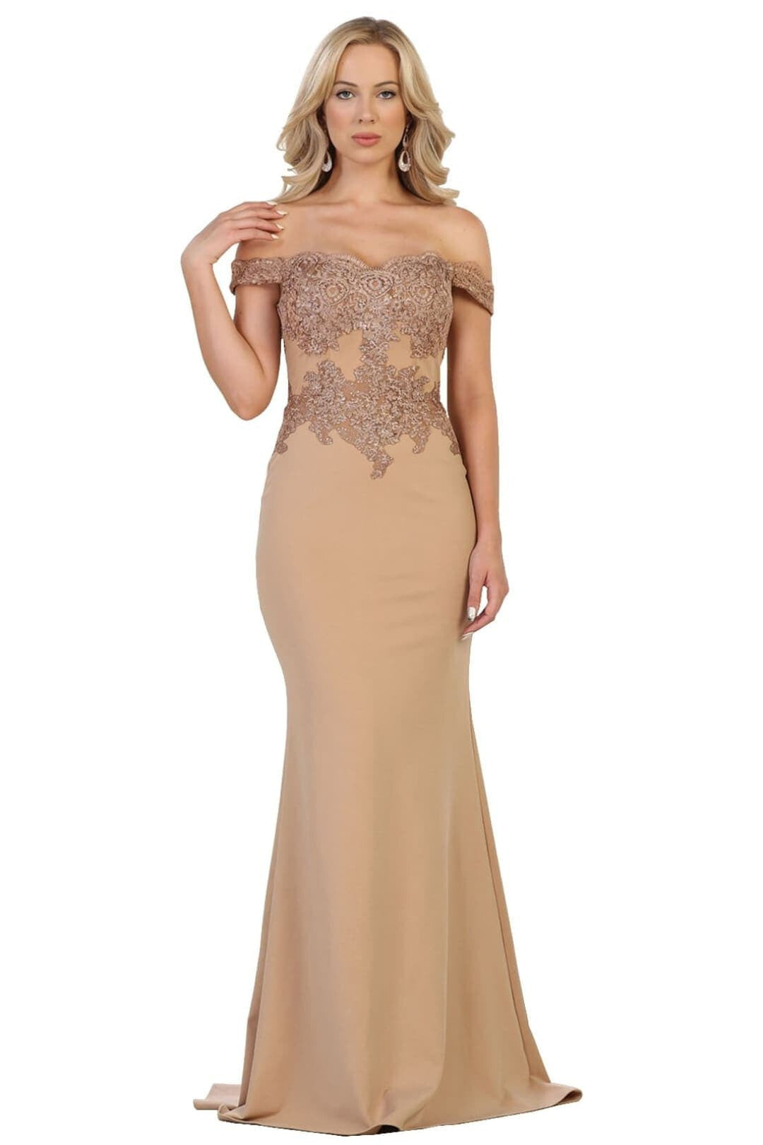 Elegant Form Fitting Evening Dress