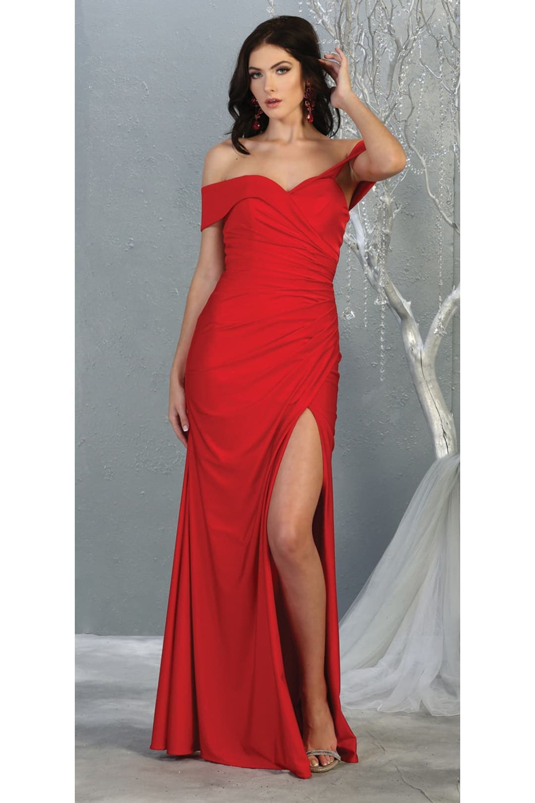 Red Bridesmaid Dresses in Lycra and Plus Size Gowns by MQ1825
