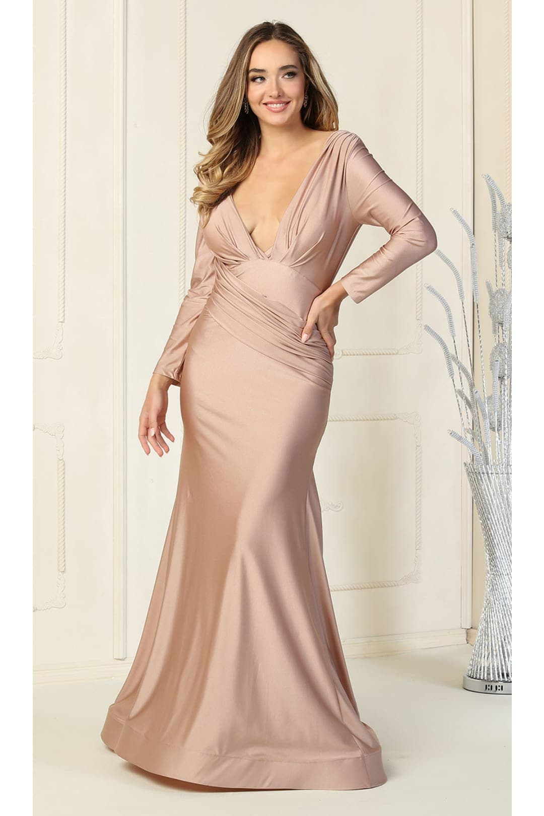 Long Sleeve Formal Gown Stretchy Bodycon Mermaid V-Neck Evening Dress