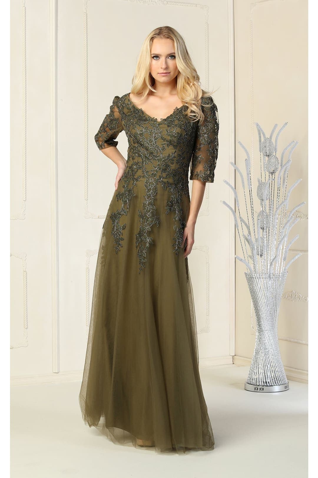 May Queen MQ1859 Mother Of The Bride Plus Size Gown | FormalDressShops