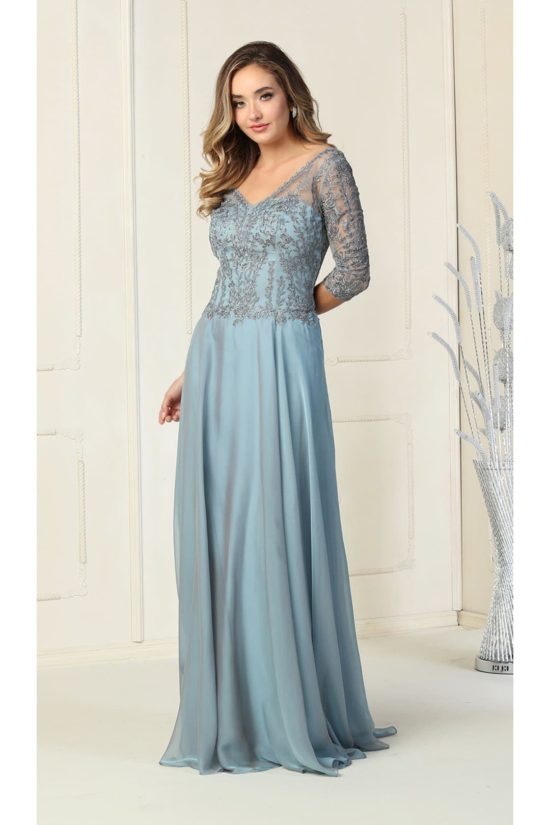 Mother Of The Bride & Plus Size Dress