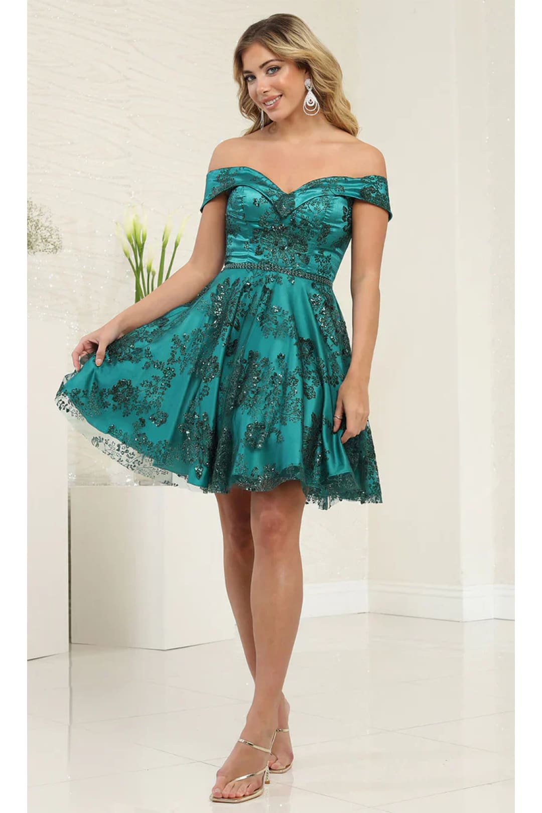quinceanera party dresses for guests Shop Mother of the Quinceaera Dresses, Mother of the Bride, Wedding Guest, Bridesmaids, Military Ball, and Formal Gowns #promdress #formaldress #formal #prom #motherofthebride #bridal #quince #misquince #quinceaos #quinceaera The Hunter Green Dama Dress for Quinceaera Style MQ1933 is rich and elegant Party Dresses For What Do