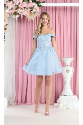 Dama Dresses for Quinceanera in Baby blue Style MQ1964 Quince Outfit