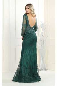 Plus Size Formal Dresses & Gowns