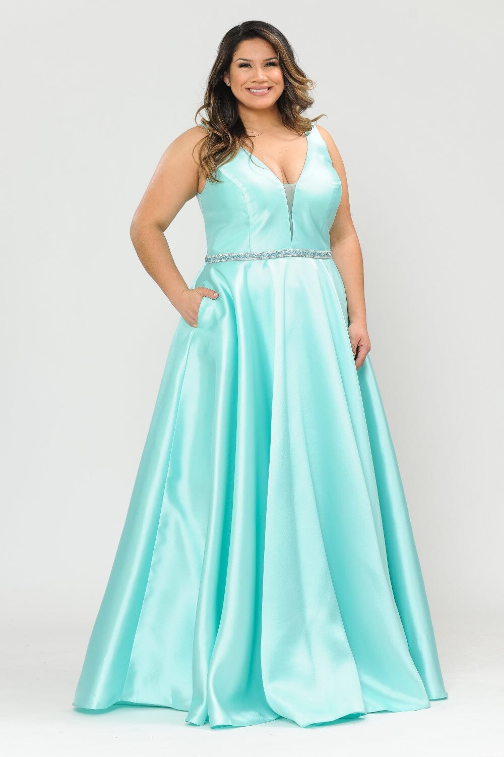 Vestido largo con escote en V profundo de talla grande de Poly USA W1108