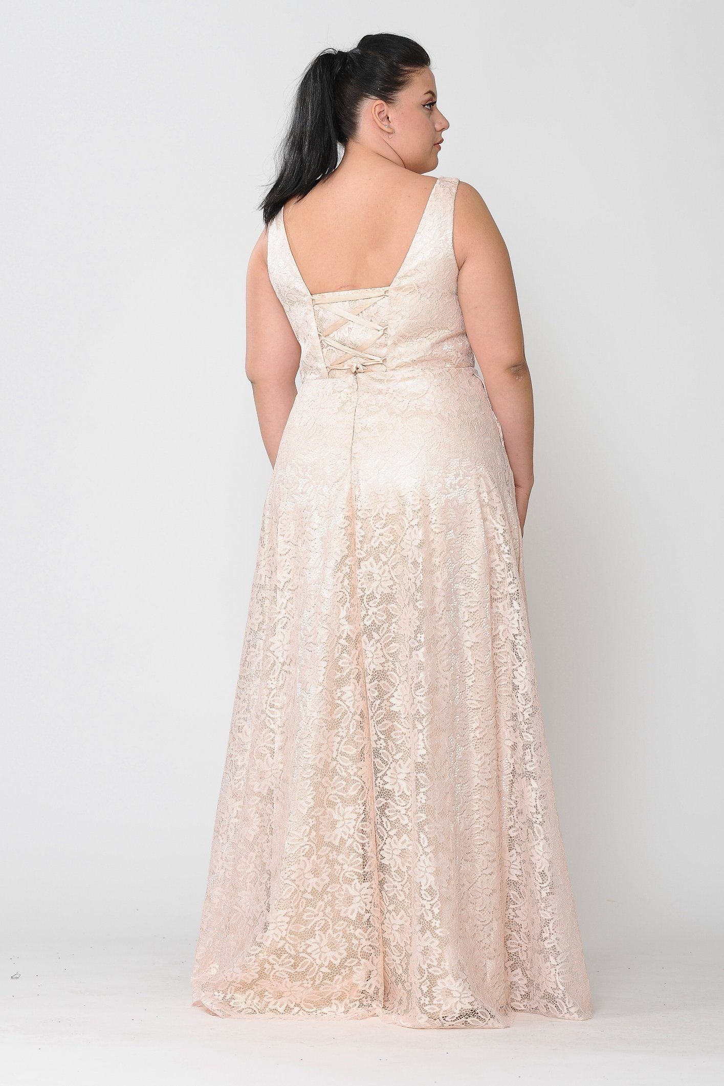 Vestido largo de encaje con espalda de corsé, talla grande, de Poly USA W1020