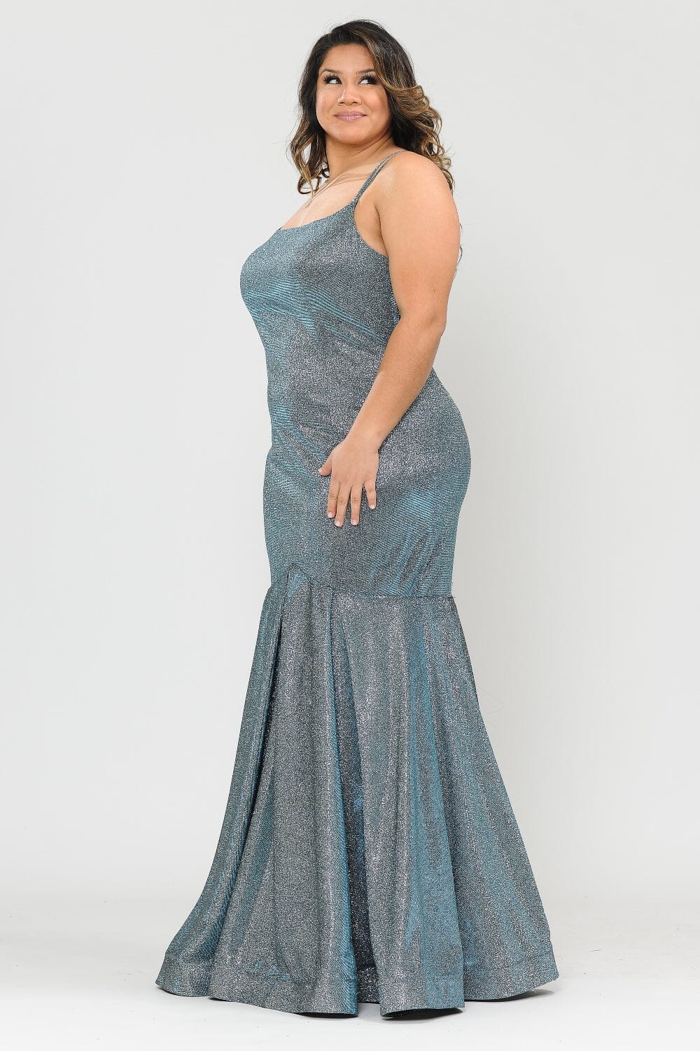 Vestido largo ajustado con brillo metálico, talla grande, de Poly USA W1102