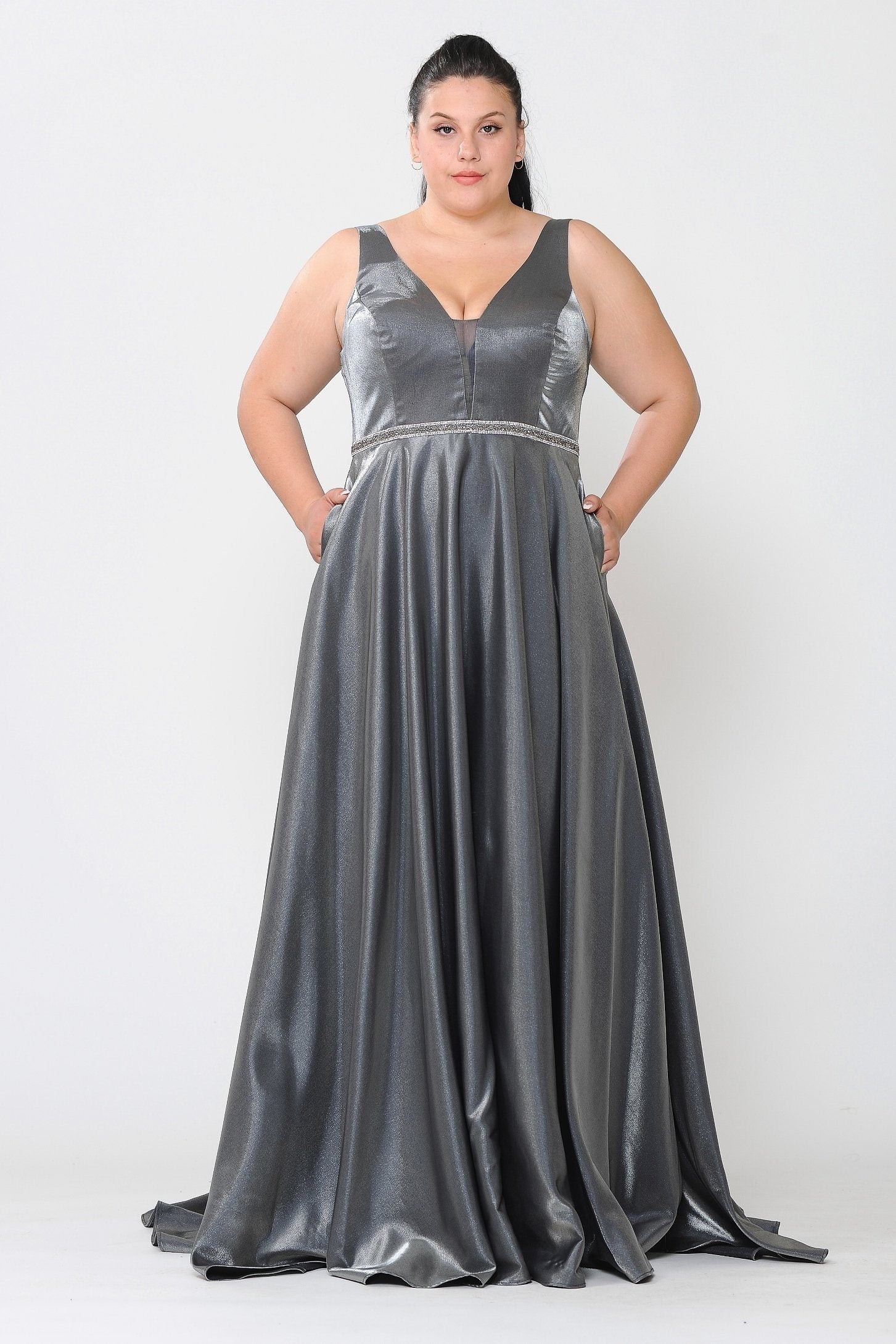 Vestido largo de satén con escote en V profundo, talla grande, de Poly USA W1062