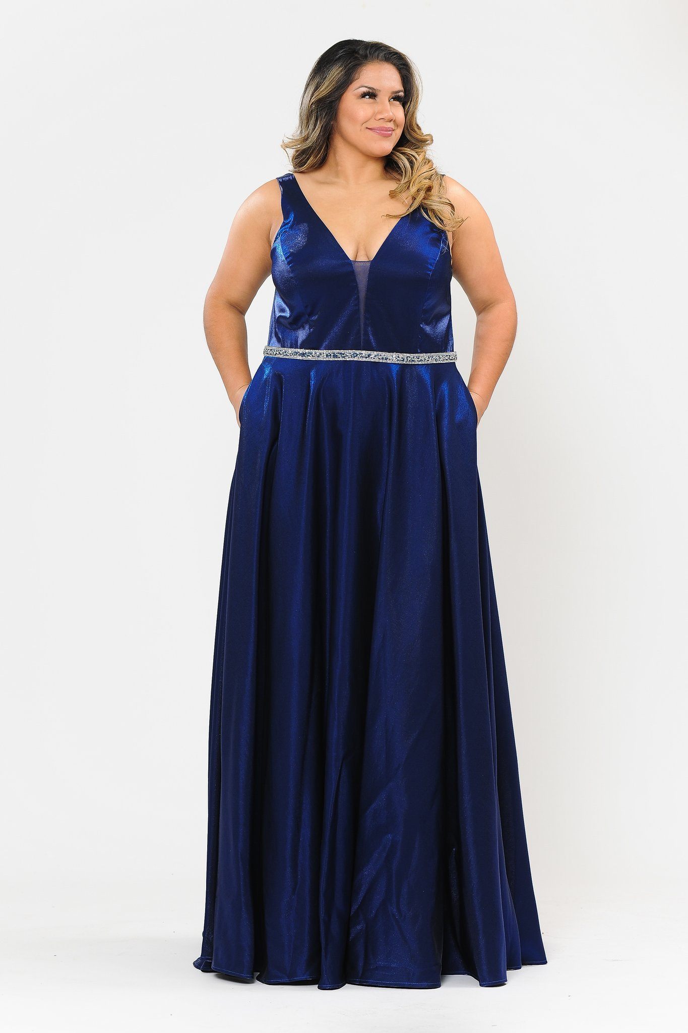 Vestido largo de satén con escote en V profundo, talla grande, de Poly USA W1062