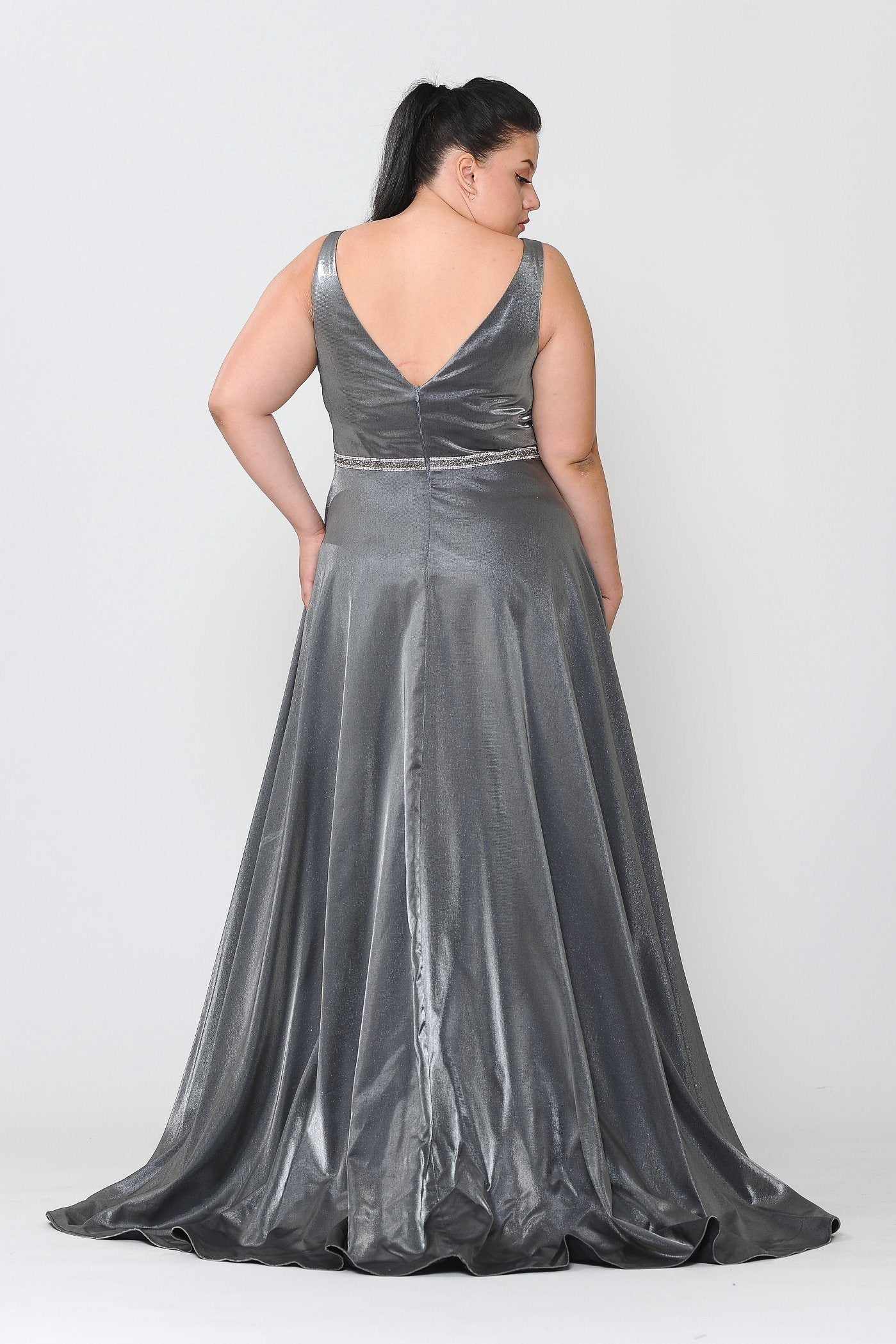 Vestido largo de satén con escote en V profundo, talla grande, de Poly USA W1062