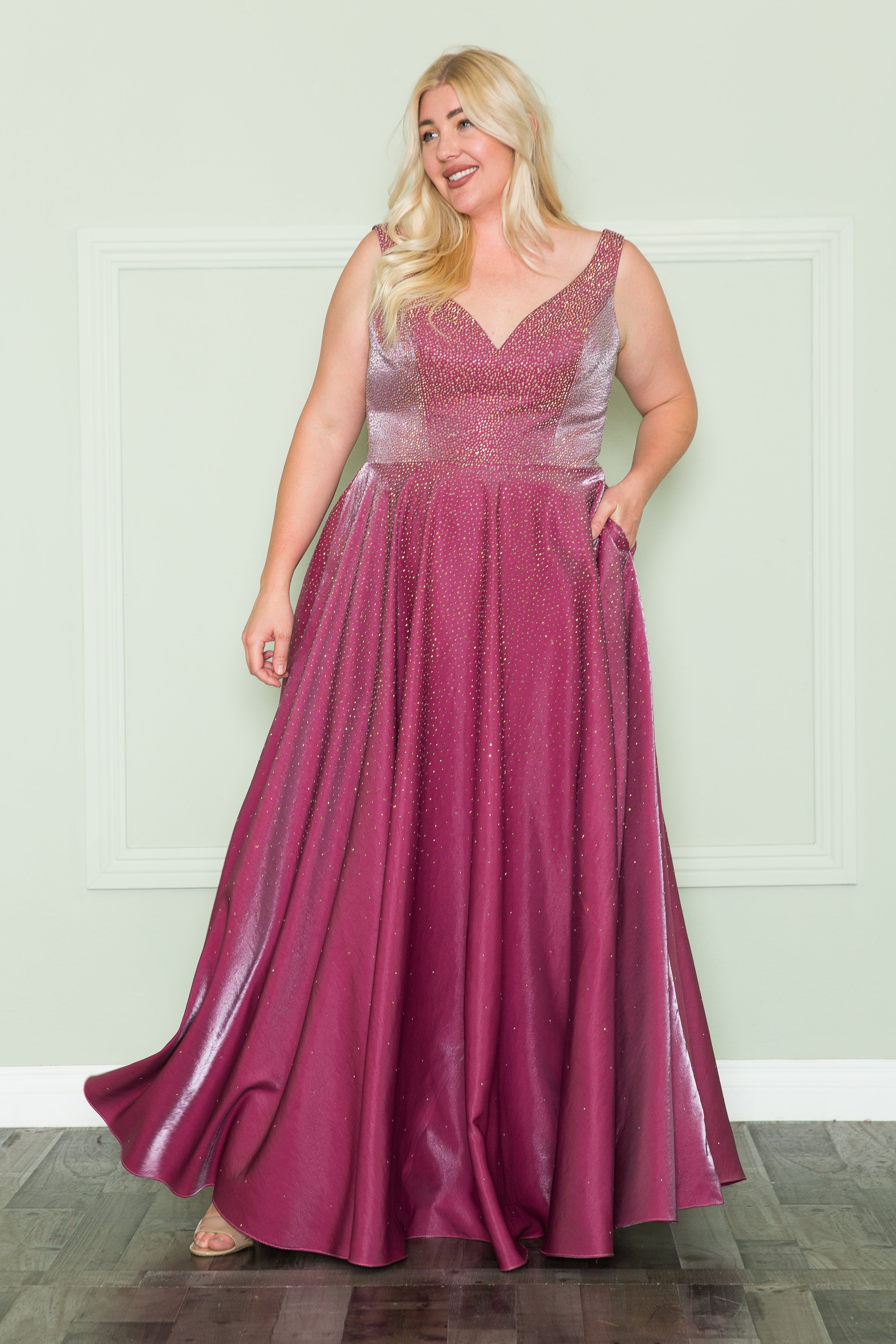 Vestido largo con escote en V y diamantes de imitación, talla grande, de Poly USA W1110