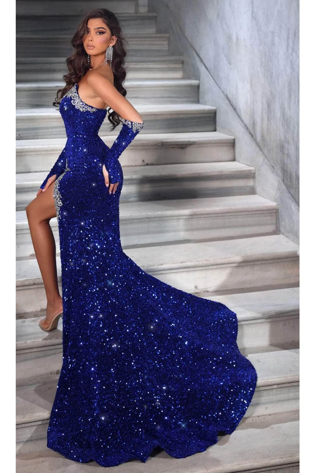 Portia and Scarlett PS23679 - long- Bejeweled Neckline Evening Gown - Black / 20 - Dress