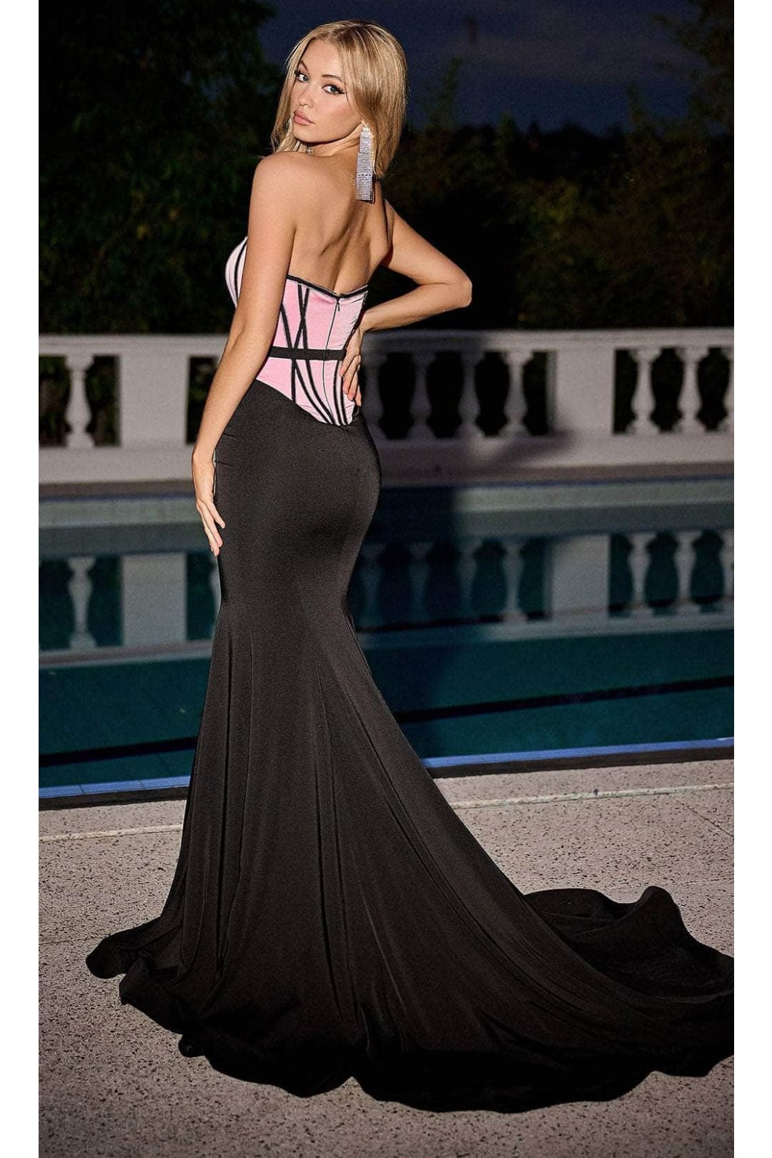 Portia and Scarlett PS24289 -long- Contrast Corset Prom Dress for a Striking Appearance - Black / 4 - Dress