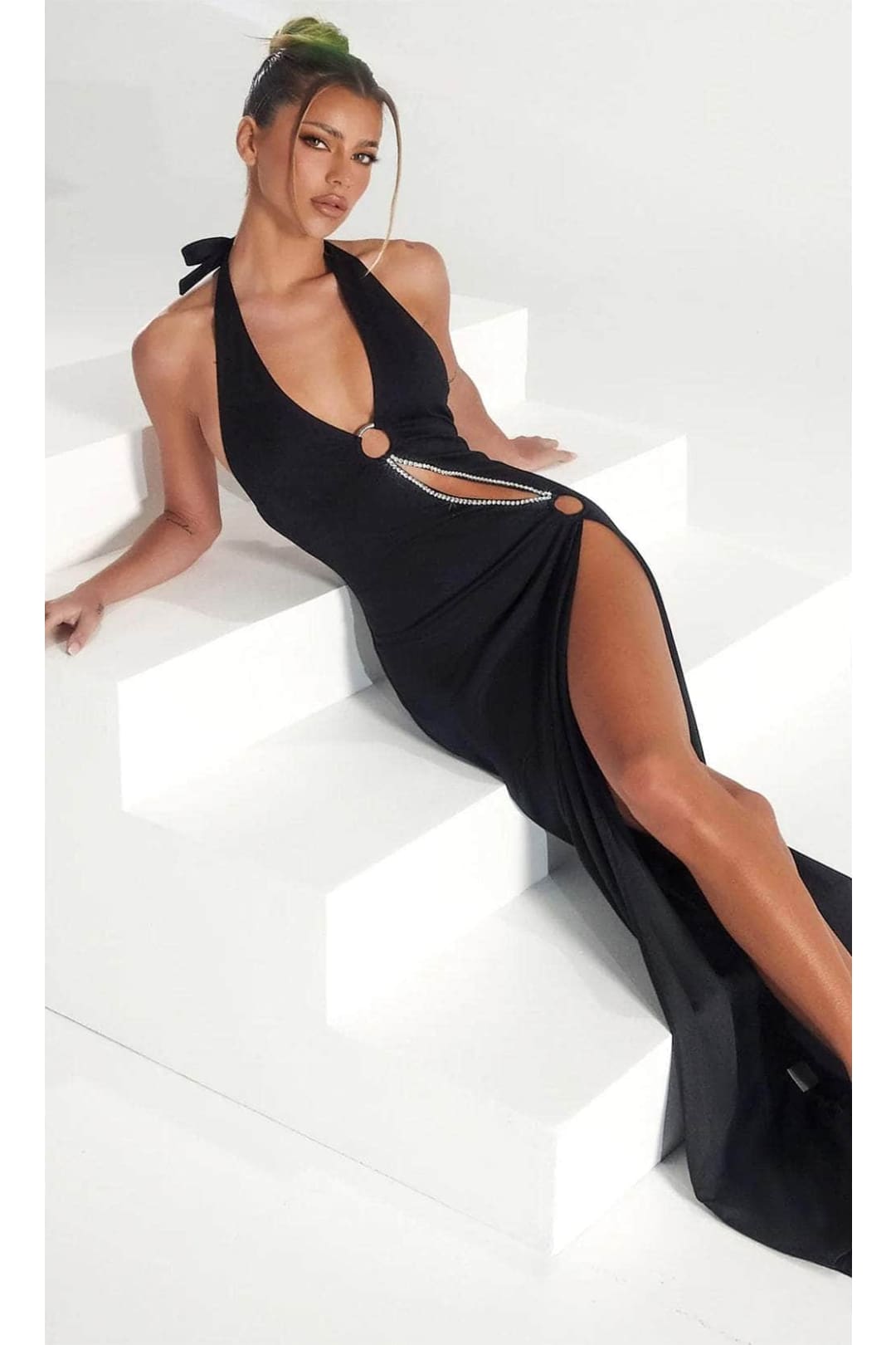 Portia and Scarlett PS315B -long- Evening Dress with Ring Halter Neckline - Black / 6 - Dress