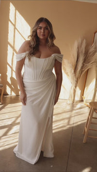 Vestido de noche de novia con bustier y hombros descubiertos, Cenicienta Divina 7484B