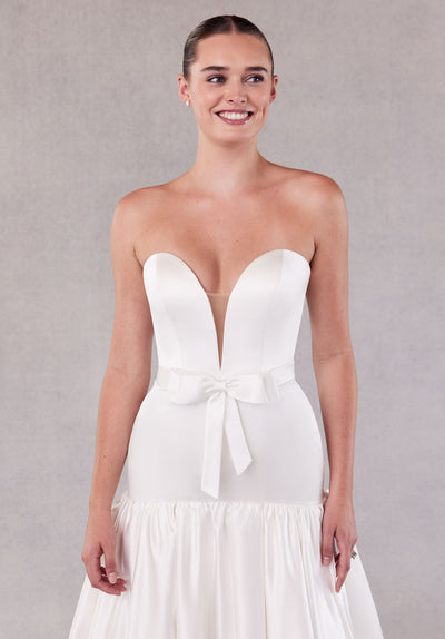 Wedding Dresses Long Simple Ball Gown Wedding Dress Ivory/Ivory