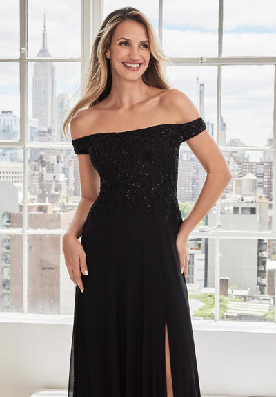 MGNY Madeline Gardner New York 73105 Long Formal Beaded Evening Dress
