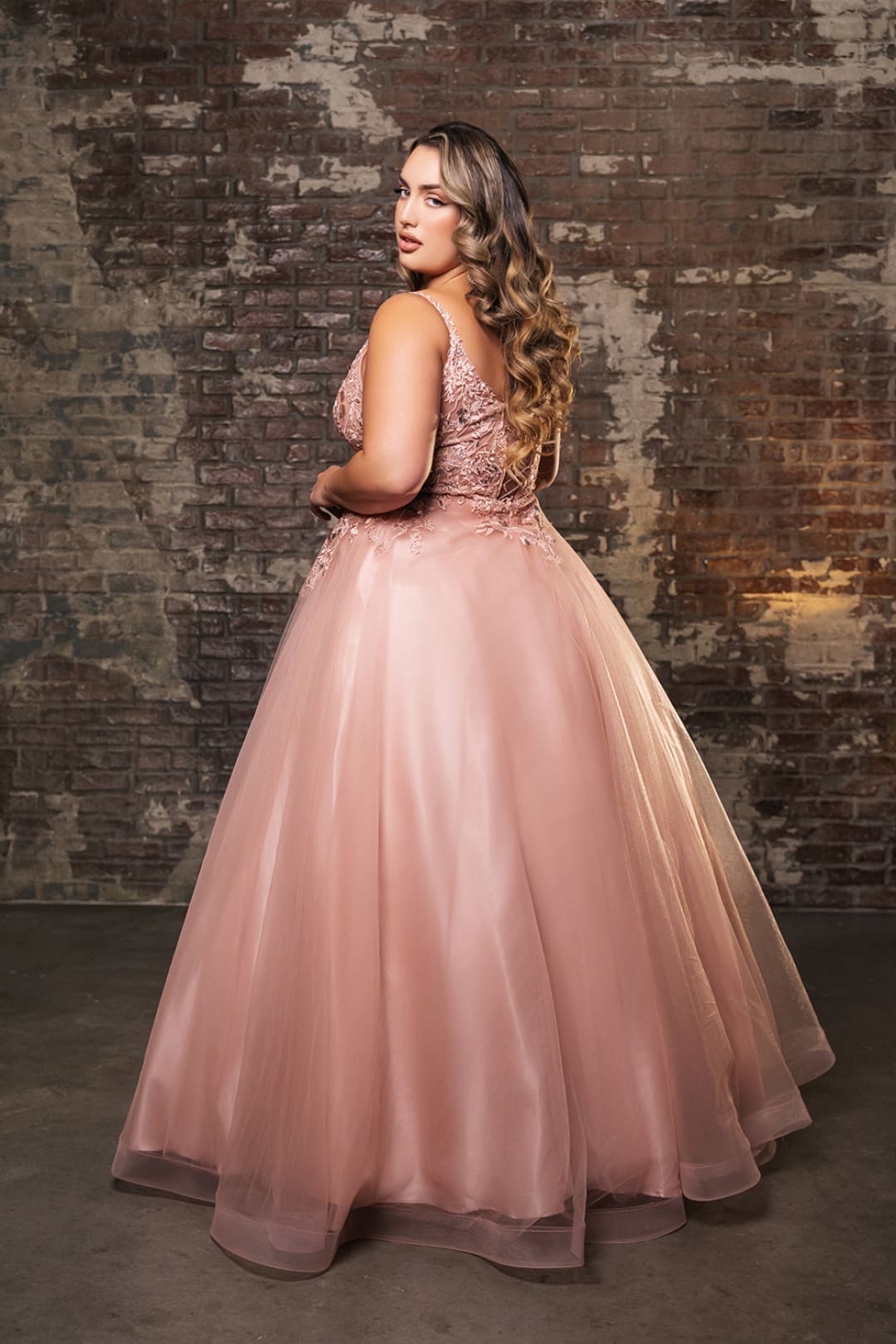 plus size prom dresses rose gold Pretty Pink Sweetheart Long Zipeer Back Plus Size Prom Dresses