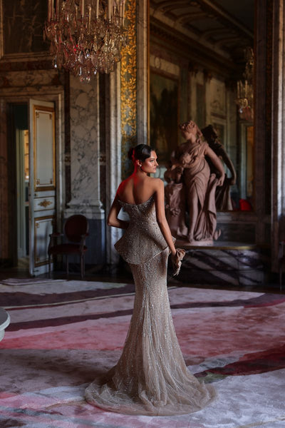 Chic and Holland Nude Dress