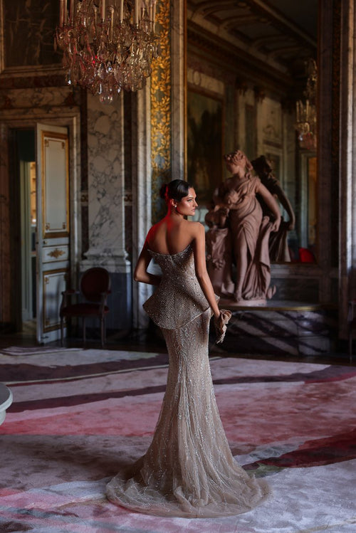 Chic and Holland Nude Dress