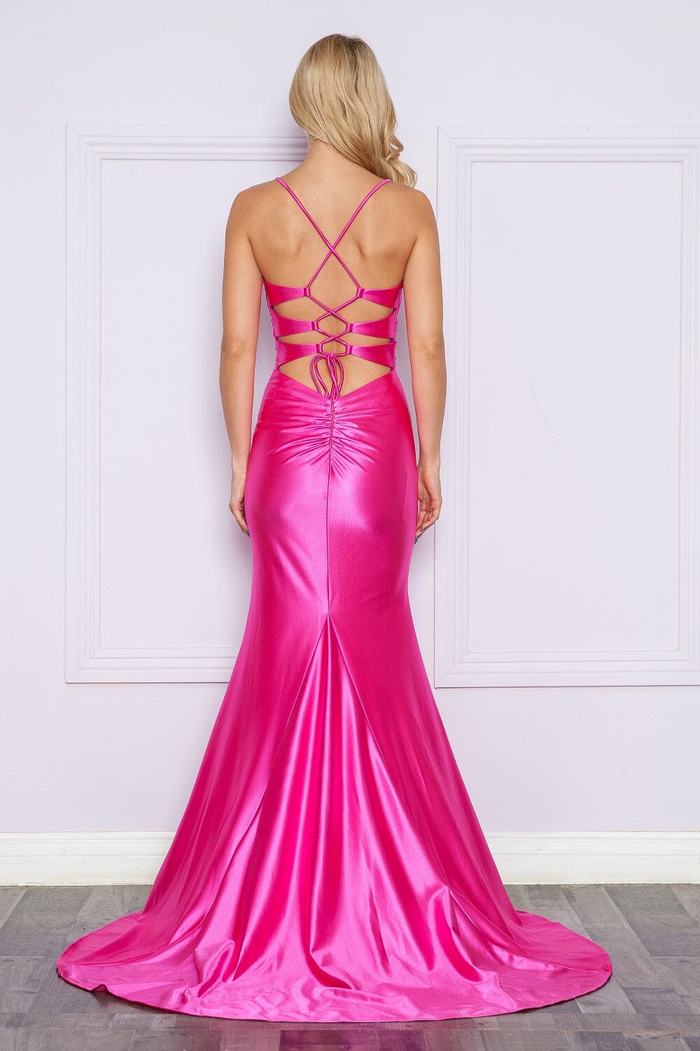 Vestido de sirena con escote en V fruncido de Poly USA 9256