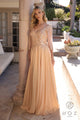 Hermoso vestido Nox Anabel MF100 con escote en A y mangas 3/4 con lentejuelas