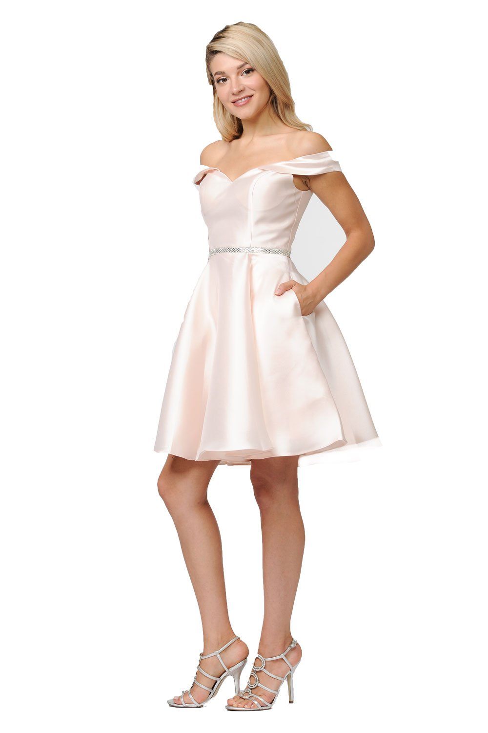 Vestido corto de mikado con hombros descubiertos de Poly USA 7948