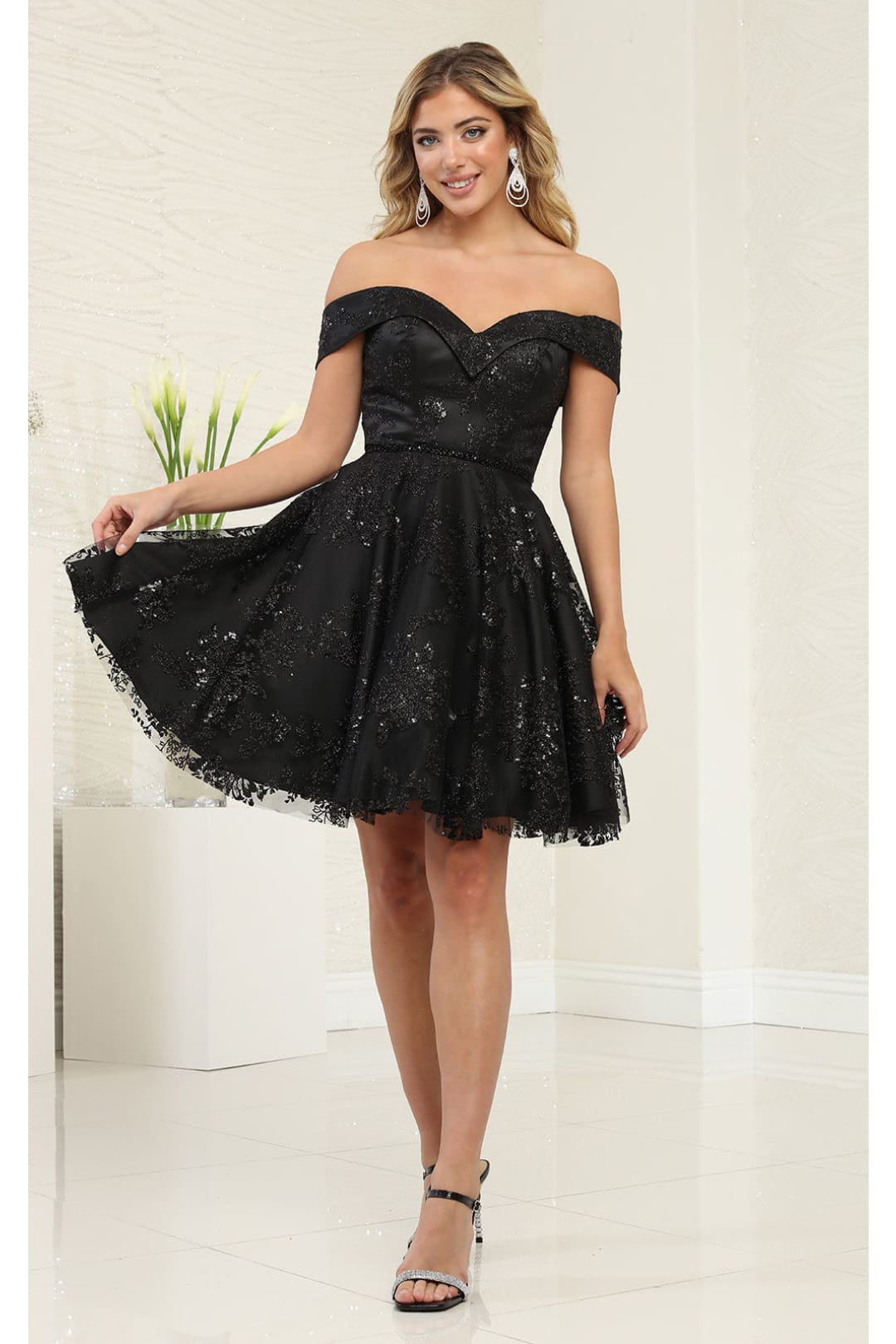 Dama Dresses for Quinceanera in Black Style MQ1933 Quince Outfit Black / 18