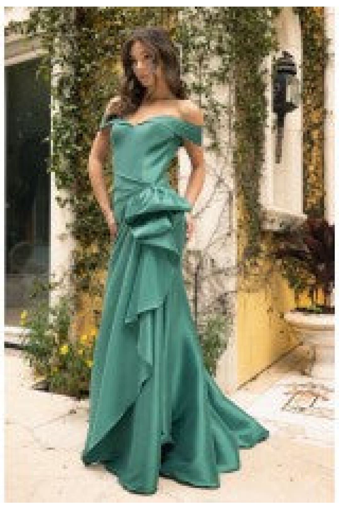 Terani Couture 242M3335 Long Fitted Evening Gown - EMERALD