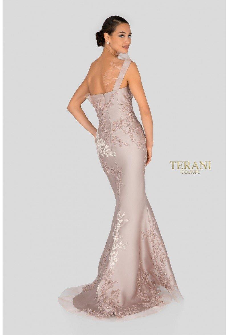 Terani Couture 1911E9095 Elegant Long Formal Prom Gown