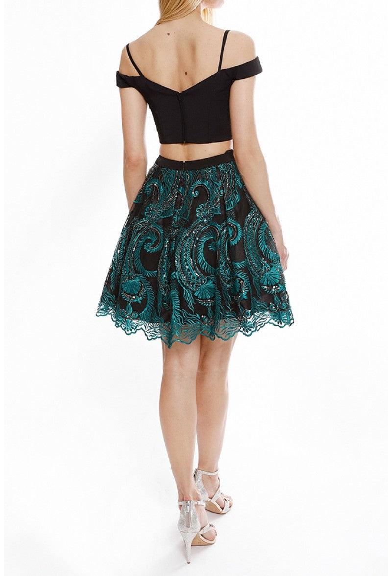 Terani Couture 1825h7934 Vestido de fiesta de dos piezas con adornos