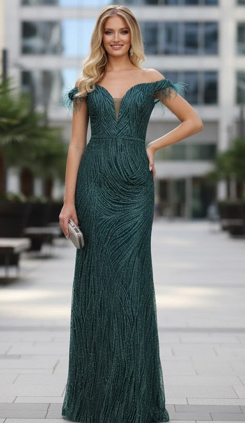 Hunter Green Quinceanera Mom Dresses | Mother of the Quince Gowns RQ7963