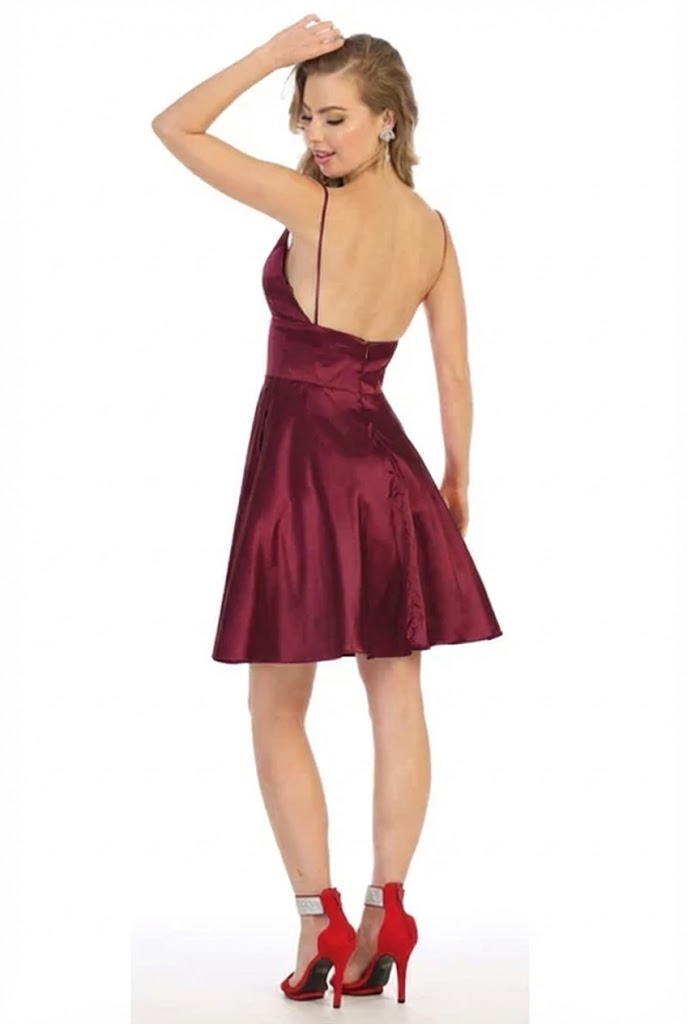 Vintage Dress Style Retro Outfit in Burgundy By MQ1770