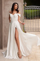 Vestido de novia Ladivine 7493W de satén blanco con hombros descubiertos